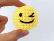 Fácil Amigurumi Emoji Receita de PDF Grátis 