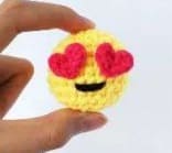 Fácil Amigurumi Emoji Receita de PDF Grátis 