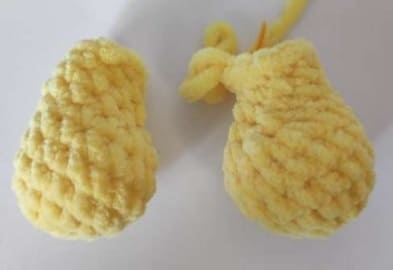 Amarelo Coelho Amigurumi Pelúcia Receita de PDF Grátis