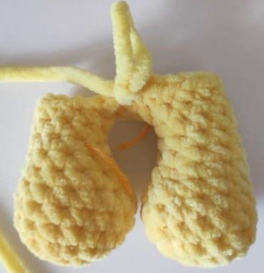 Amarelo Coelho Amigurumi Pelúcia Receita de PDF Grátis