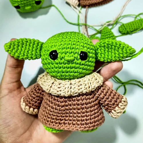 Boneca de Crochê Yoda Amigurumi Passo a Passo Receita