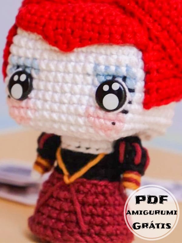 Rainha de Copas Boneca de Amigurumi Receita Grátis -2